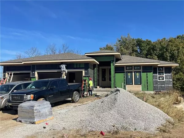 Greenwood, MO 64034,1152 Hummingbird CT