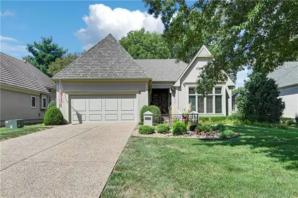 5256 115TH, Leawood, KS 66211