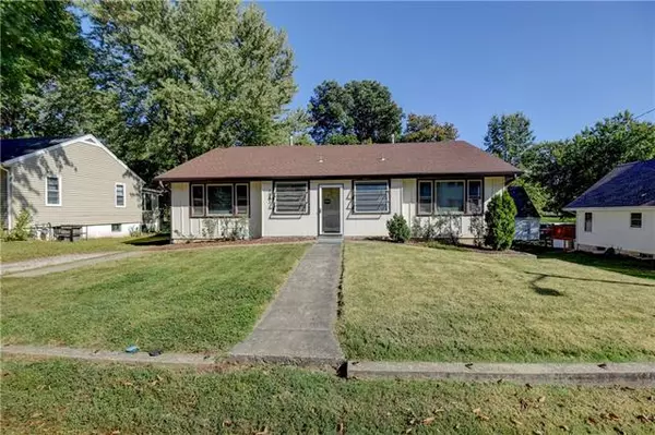 1533 Cedar, Independence, MO 64052