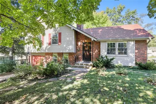 5232 DELAWARE, Kansas City, MO 64133