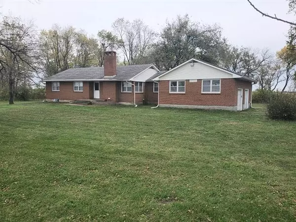 15600 32nd, Green Ridge, MO 65332