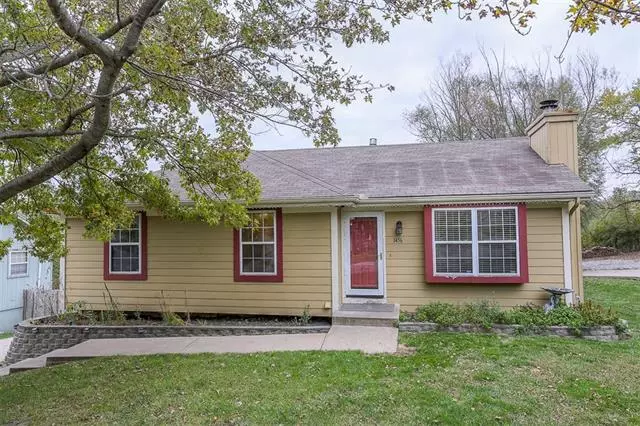 1456 Foxboro, Blue Springs, MO 64015