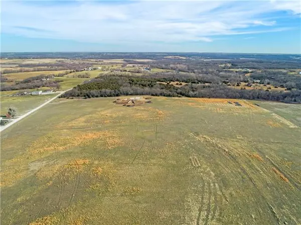 Tonganoxie, KS 66086,Lot 7 00000 Mitchell RD