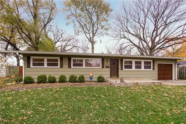 7608 Mohawk, Prairie Village, KS 66208