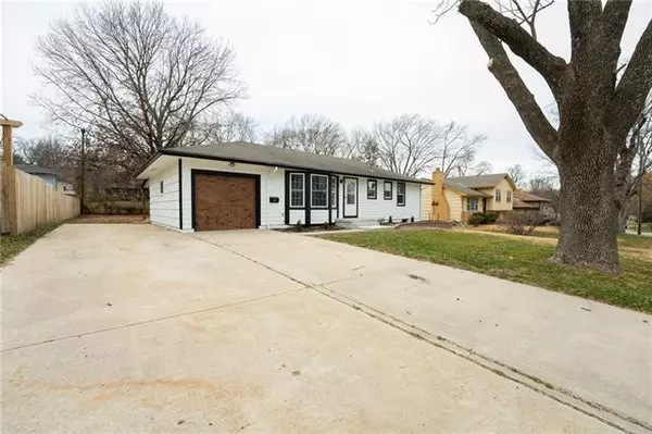 13508 Belmeade, Grandview, MO 64030