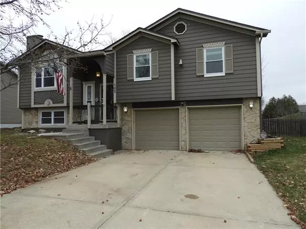 102 Calico, Raymore, MO 64083