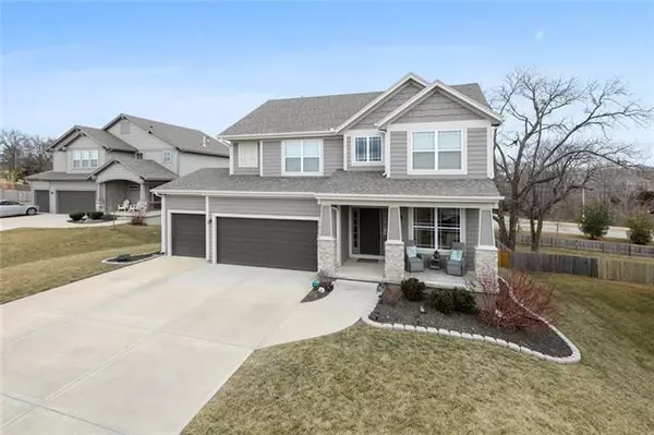 Shawnee, KS 66226,5210 Meadow Sweet LN