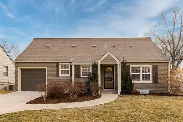 4939 Juniper DR, Roeland Park, KS 66205