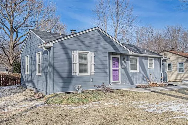 3622 W 74th ST, Prairie Village, KS 66208