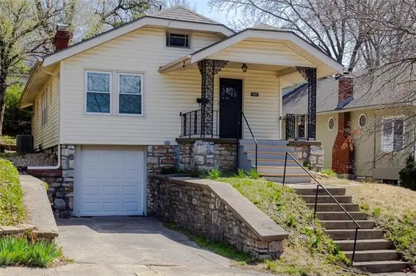 4805 Liberty ST, Kansas City, MO 64112