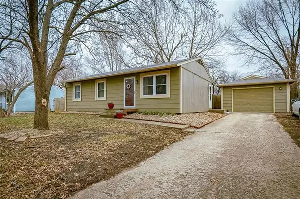 2718 Bonanza ST, Lawrence, KS 66046