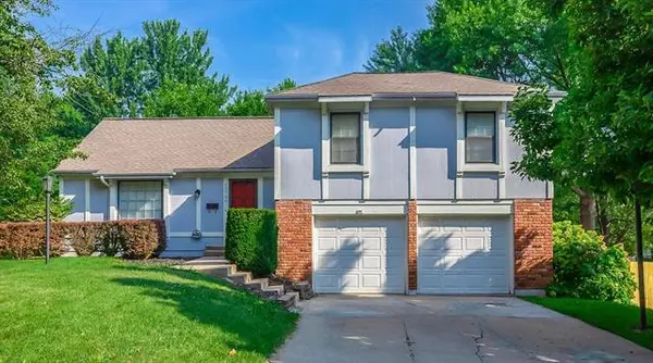 10706 W 101st ST, Overland Park, KS 66214