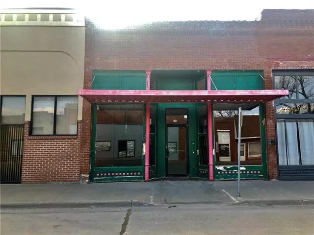 Mclouth, KS 66054,105 S Union ST