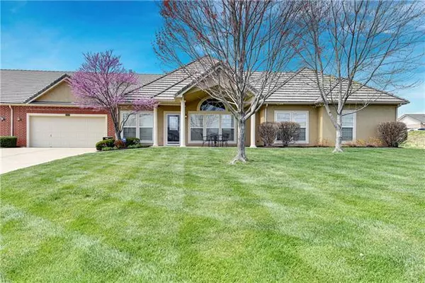 5410 W 145 ST, Leawood, KS 66224