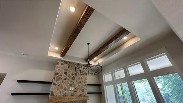 Kearney, MO 64060,2308 Fishing LN