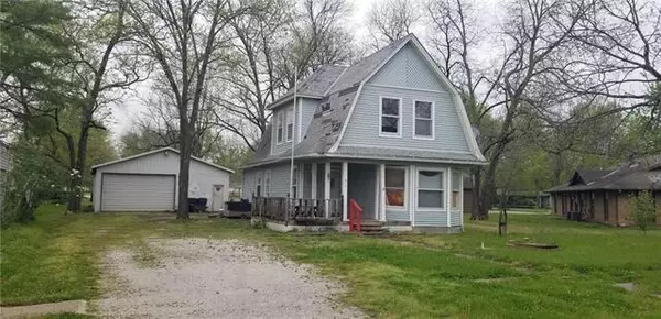 410 Walnut ST, Lacygne, KS 66040