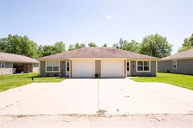 19 - 21 8th ST, Adrian, MO 64720