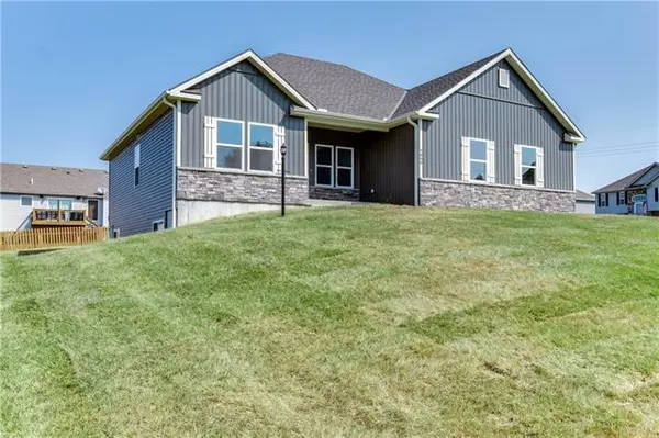 St Joseph, MO 64505,4009 Stacey Way CT