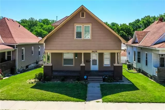 2913 Saint Joseph Avenue AVE, St Joseph, MO 64505