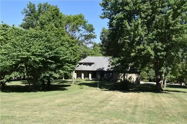 Greenwood, MO 64034,25100 Timberlake TRL