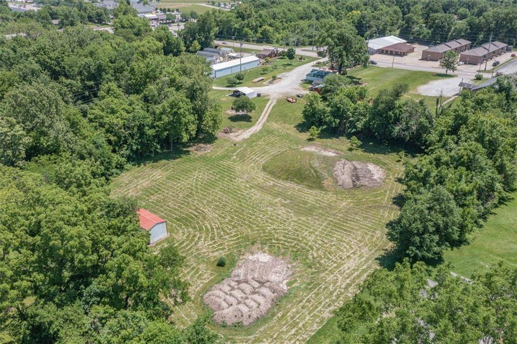 Clinton, MO 64735,905 E Ohio ST