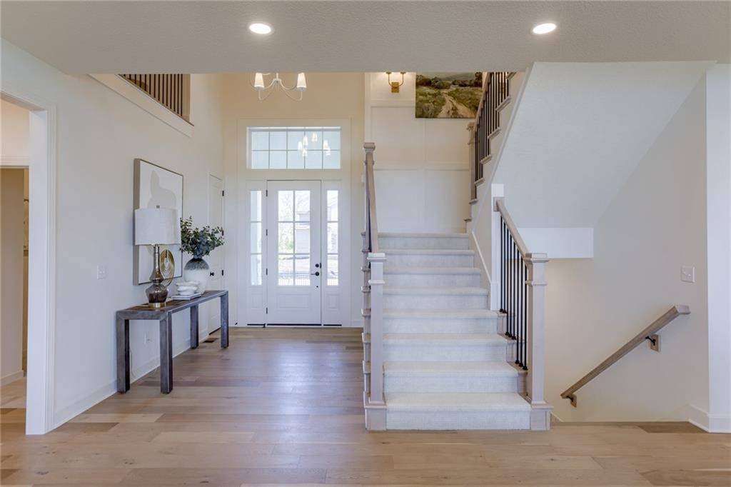 Overland Park, KS 66085,17508 Manor ST