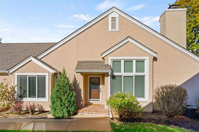 Overland Park, KS 66213,12201 Grant LN