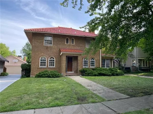 444 W 70th TER, Kansas City, MO 64113