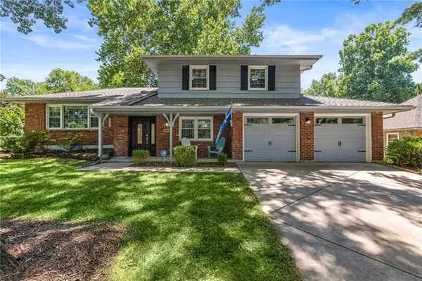 5707 W 98TH PL, Overland Park, KS 66207