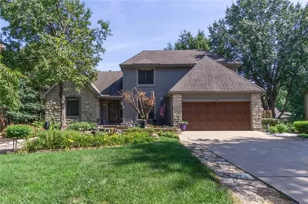 Lenexa, KS 66215,14925 W 82nd TER