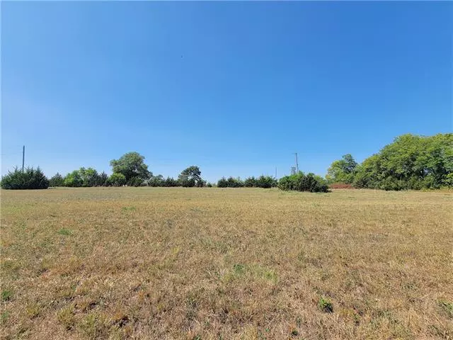 Mound City, KS 66056,Sumac DR