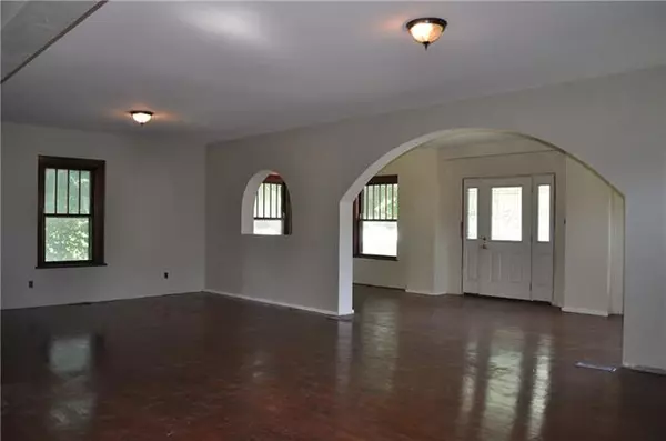 King City, MO 64463,311 W Hampshire ST