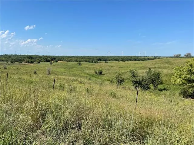 00000 NW Barton RD, Williamsburg, KS 66095