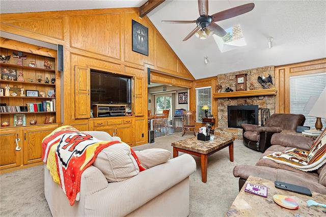 Overland Park, KS 66214,11600 W 101st TER