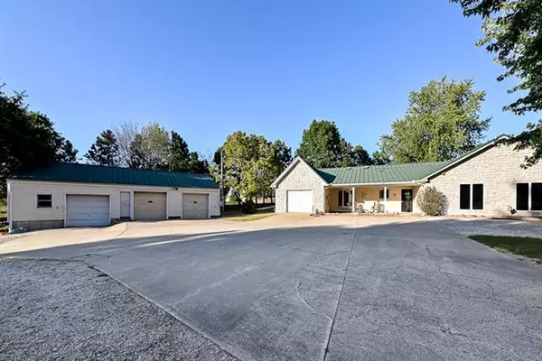 Bonner Springs, KS 66012,14683 166th ST