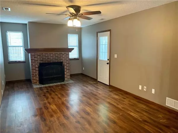 Lawrence, KS 66047,2510 Crestline CT