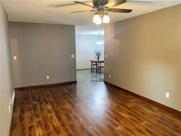 Lawrence, KS 66047,2510 Crestline CT