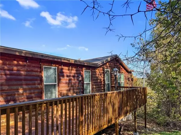 Edwards, MO 65326,200 Green DR