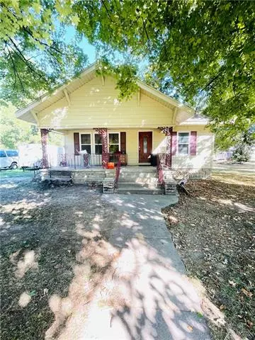 502 S Vermont ST, Columbus, KS 66725