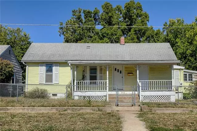 Odessa, MO 64076,205 E Dryden ST