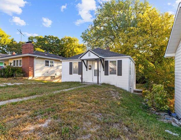 407 N Topping AVE, Kansas City, MO 64123