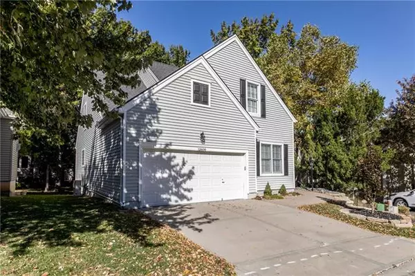 12608 Hauser ST, Overland Park, KS 66213