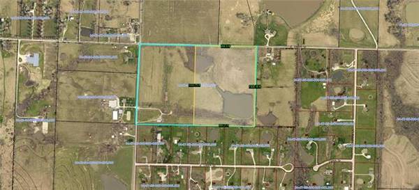 19615 S State Route J HWY, Peculiar, MO 64078