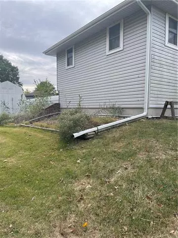 Garden City, MO 64747,110 Short ST