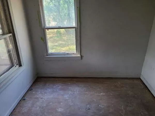 Osawatomie, KS 66064,31810 W 392nd ST