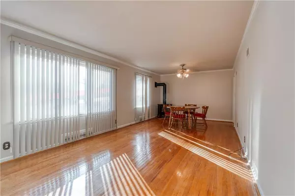 Roeland Park, KS 66205,4208 W 55th ST