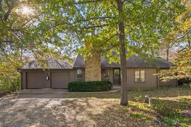 26405 E 150 HWY, Greenwood, MO 64034