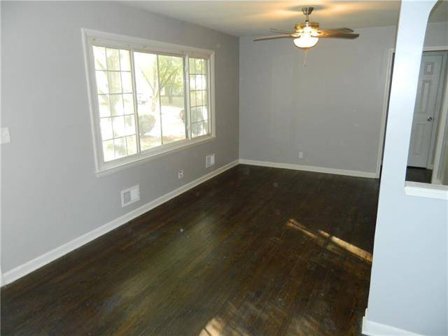Grandview, MO 64030,13512 12th ST