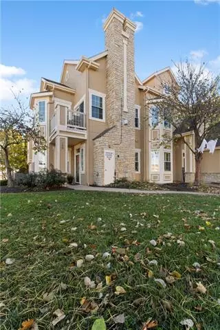 Overland Park, KS 66085,4442 W 159TH TER #120