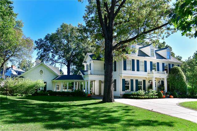 2709 TOMAHAWK RD, Mission Hills, KS 66208